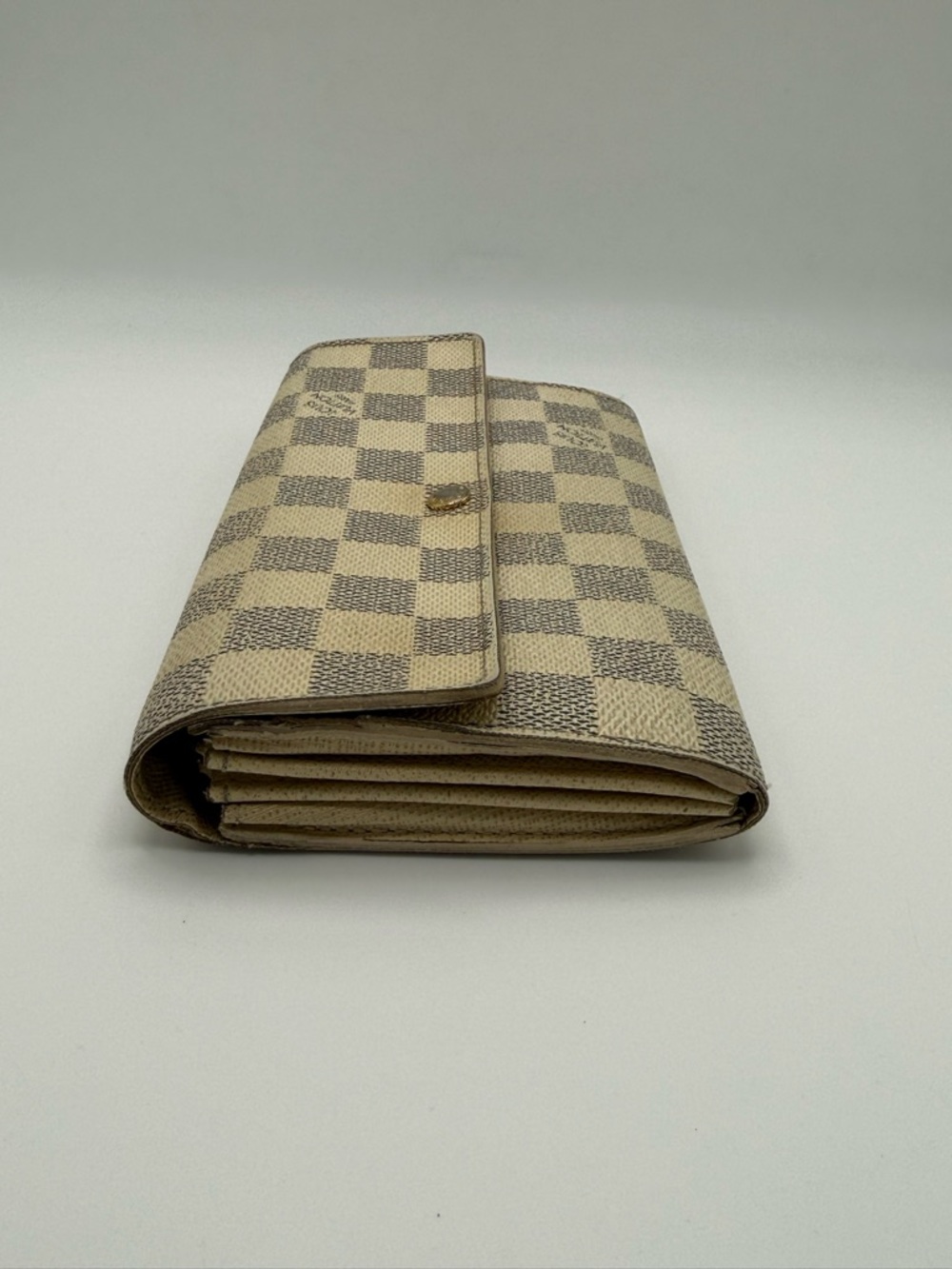 Louis Vuitton Damier Azur Sarah Long Wallet - Picture 3 of 15